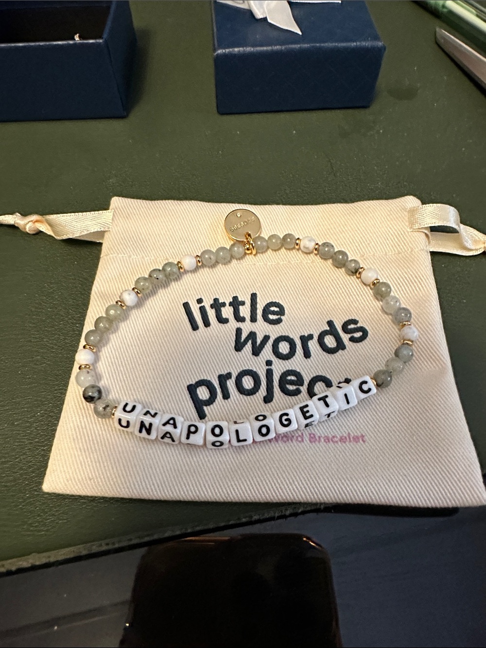 Little words project - unapologetic- size medium / large